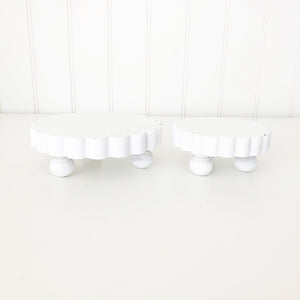 Mini Scalloped Risers (Set of 2) - White